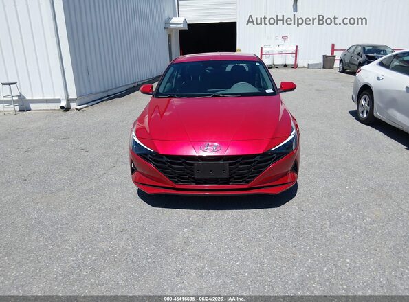 5NPLL4AG1MH047859 2021 HYUNDAI ELANTRA Red Widok zestawu wskaźników
