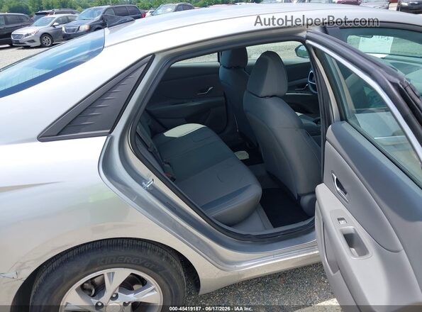 5NPLL4AG2MH046140 2021 HYUNDAI ELANTRA Silver Widok naklejki z numerem VIN