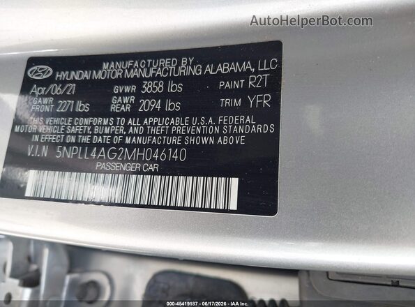 5NPLL4AG2MH046140 2021 HYUNDAI ELANTRA Silver Widok komory silnika