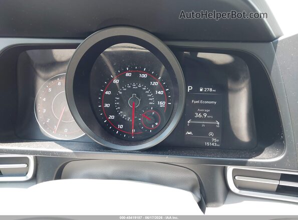 5NPLL4AG2MH046140 2021 HYUNDAI ELANTRA Silver Widok tylnych siedzeń