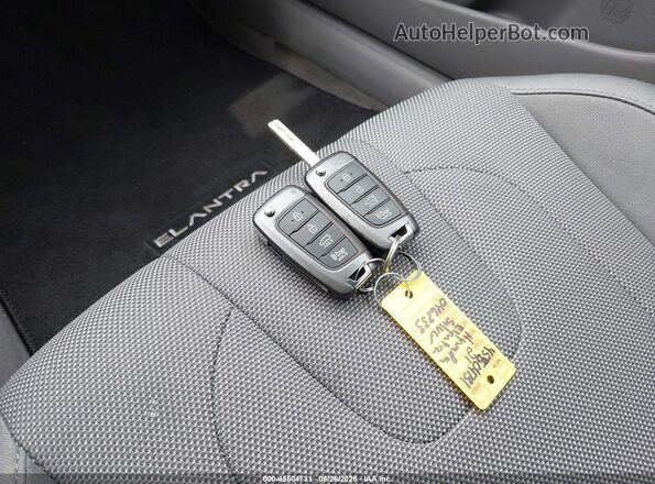5NPLL4AG2MH046333 2021 HYUNDAI ELANTRA Серебряный Вид панели приборов