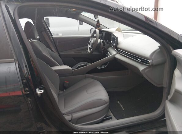 5NPLL4AG3MH050097 2021 HYUNDAI ELANTRA Black წინა სალონის ხედი