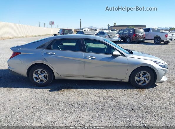 5NPLL4AG4MH042543 2021 HYUNDAI ELANTRA Silver Vista interior trasera