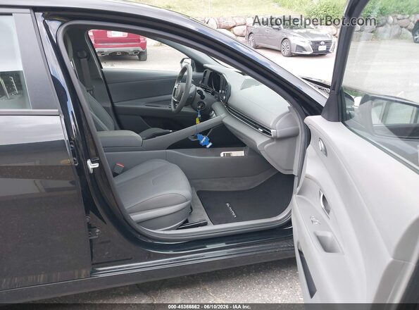 5NPLL4AG4MH049539 2021 HYUNDAI ELANTRA Black Front interior view