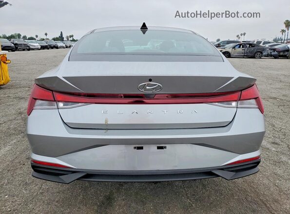 5NPLL4AG5MH014430 2021 HYUNDAI ELANTRA Серебряный Вид сзади