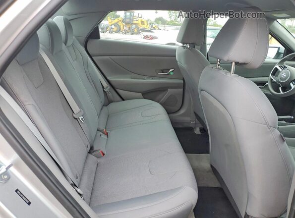 5NPLL4AG5MH014430 2021 HYUNDAI ELANTRA Серебряный Вид задних сидений