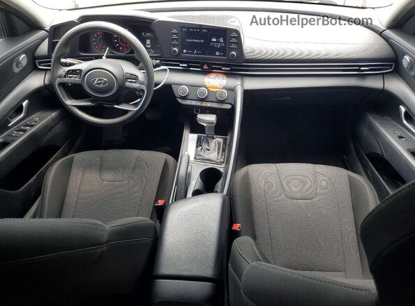 5NPLL4AG5MH034693 2021 HYUNDAI ELANTRA White Dashboard view