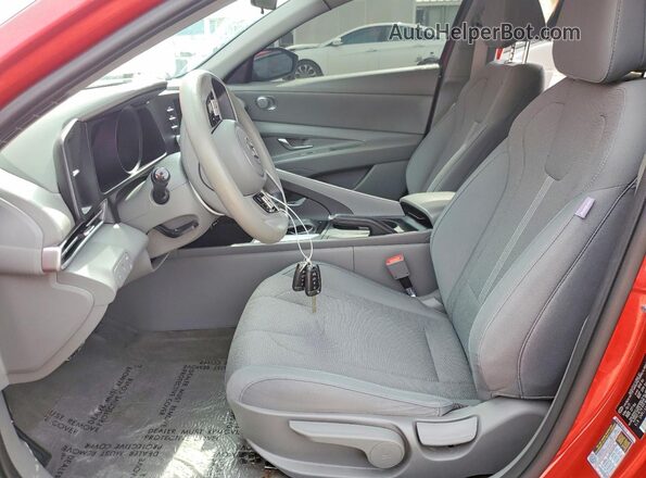 5NPLL4AG5MH050151 2021 HYUNDAI ELANTRA Red Սալոնի դիմացի տեսք