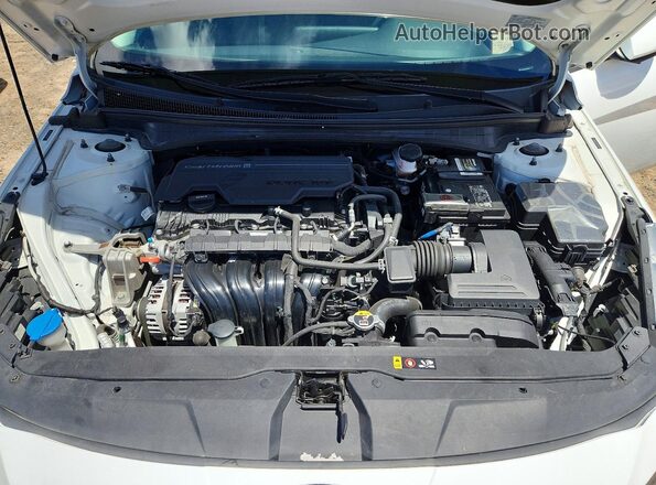 5NPLL4AG6MH014727 2021 HYUNDAI ELANTRA White Вид задньої частини салону