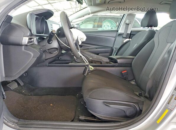 5NPLL4AG7MH013036 2021 HYUNDAI ELANTRA Silver Widok wnętrza z przodu