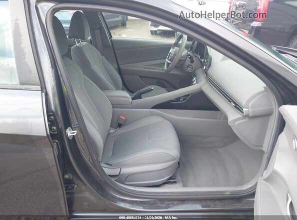 5NPLL4AG8MH049611 2021 HYUNDAI ELANTRA Gray Вид салону спереду
