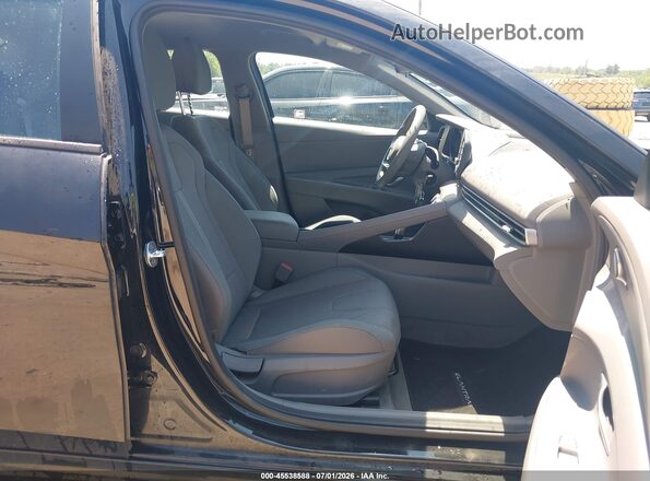 5NPLL4AG8MH049799 2021 HYUNDAI ELANTRA Black Front interior view