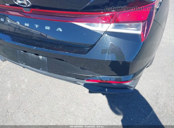 5NPLL4AG8MH050368 2021 HYUNDAI ELANTRA Черный Вид щитка приборов