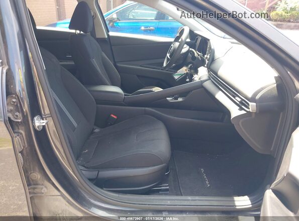 5NPLL4AG8PH102375 2023 HYUNDAI ELANTRA Gray Вид салону спереду