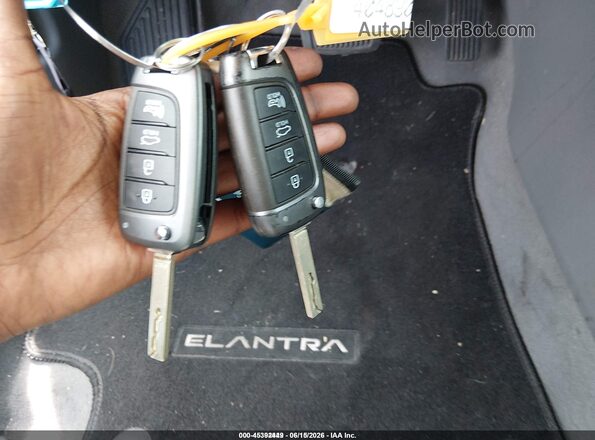 5NPLL4AG9MH048869 2021 HYUNDAI ELANTRA Blue Առջևի վահանակի տեսք