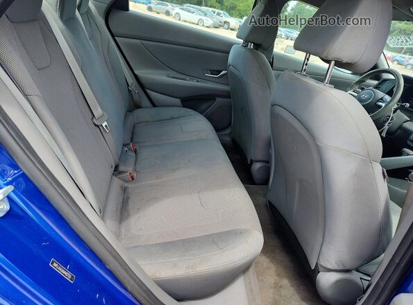 5NPLL4AGXMH027321 2021 HYUNDAI ELANTRA Blue Widok tylnych siedzeń