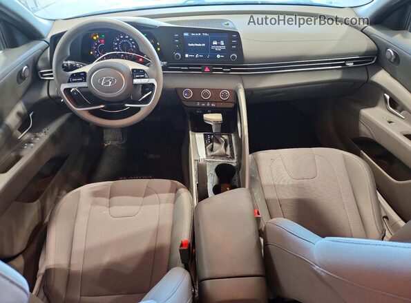 5NPLL4AGXMH038268 2021 HYUNDAI ELANTRA Silver Вид панелі приладів