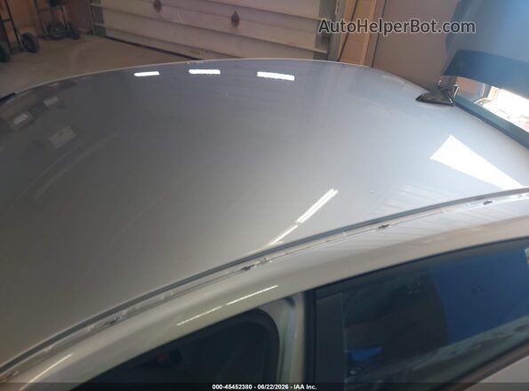 5NPLL4AGXMH049268 2021 HYUNDAI ELANTRA Silver Front view