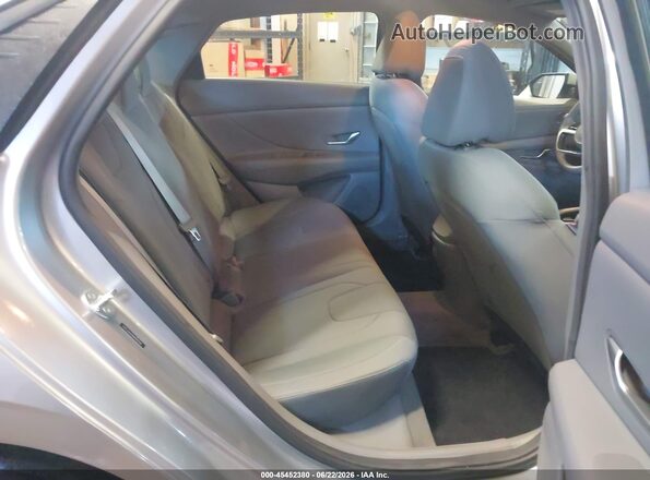 5NPLL4AGXMH049268 2021 HYUNDAI ELANTRA Silver VIN sticker view