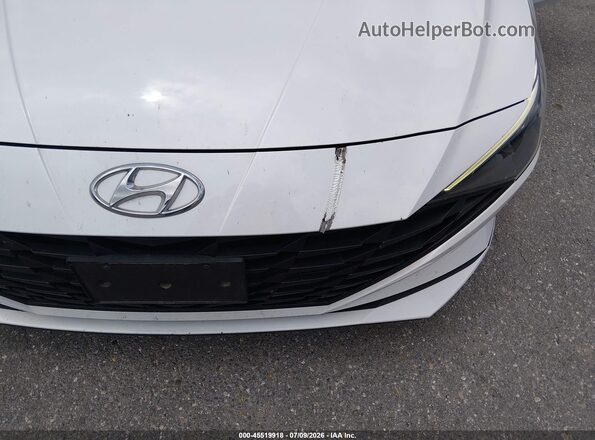 5NPLL4AGXMH049657 2021 HYUNDAI ELANTRA Белый Вид спереди