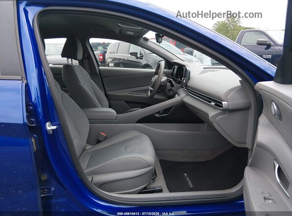 5NPLL4AGXMH049741 2021 HYUNDAI ELANTRA Blue Vista interior delantera