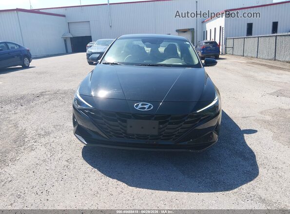 5NPLL4AGXMH049805 2021 HYUNDAI ELANTRA Black Widok zestawu wskaźników