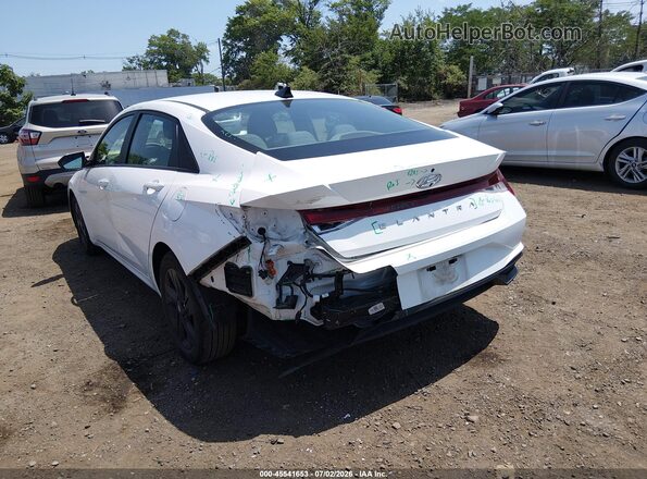 5NPLM4AG0PH101623 2023 HYUNDAI ELANTRA White წინა ხედი