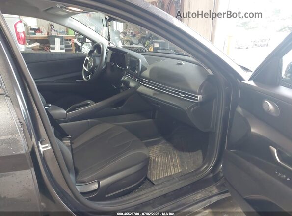 5NPLM4AG1MH039998 2021 HYUNDAI ELANTRA Gray Вид салону спереду