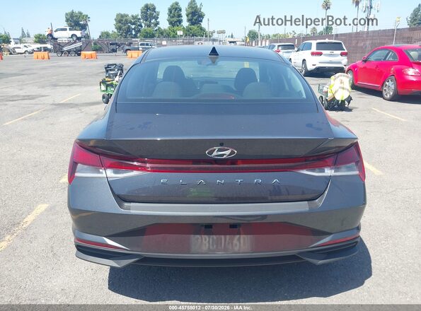 5NPLM4AG1NH081346 2022 HYUNDAI ELANTRA Gray 