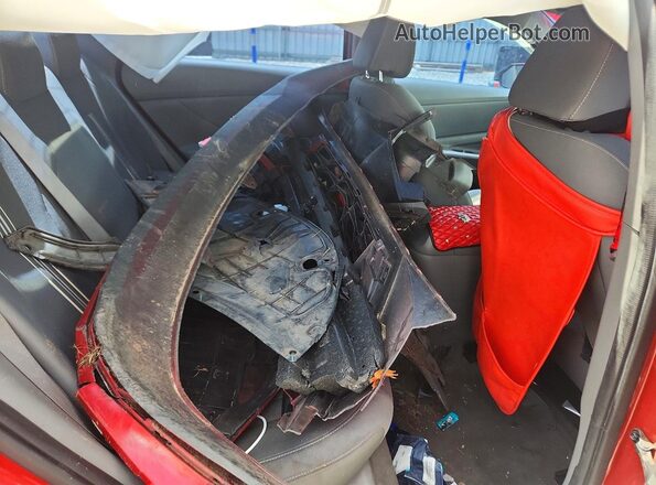 5NPLM4AG1PH103820 2023 HYUNDAI ELANTRA Red Widok tylnych siedzeń