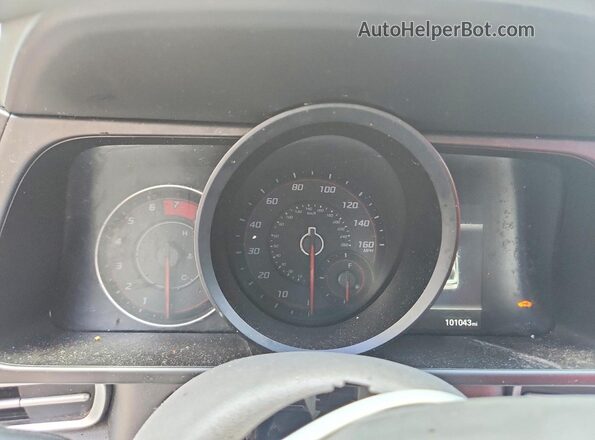 5NPLM4AG1PH103820 2023 HYUNDAI ELANTRA Red Widok zestawu wskaźników