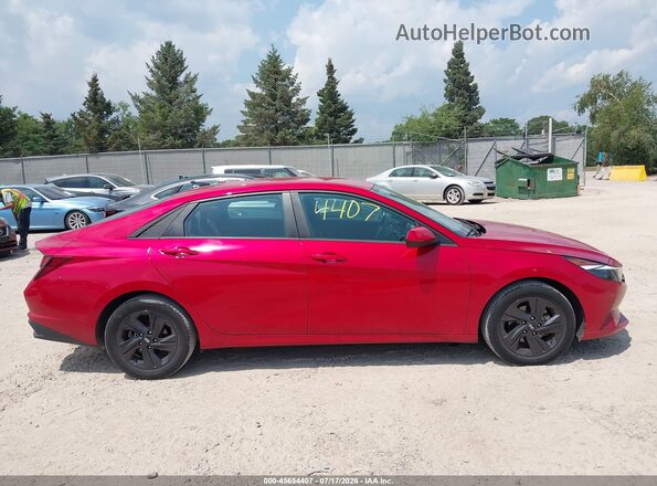 5NPLM4AG1PH104157 2023 HYUNDAI ELANTRA Красный Вид задней части салона
