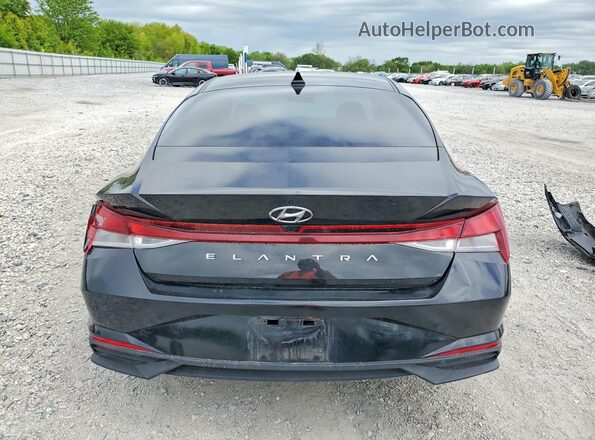 5NPLM4AG2MH002281 2021 HYUNDAI ELANTRA Black Widok z tyłu