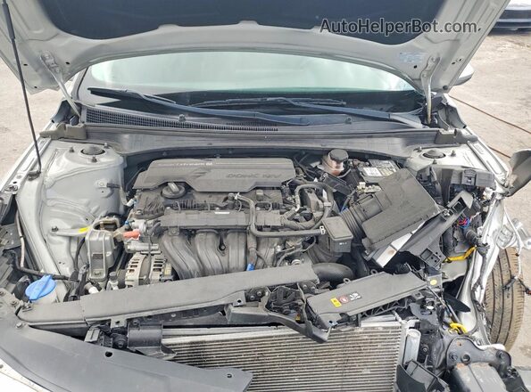 5NPLM4AG2MH038407 2021 HYUNDAI ELANTRA Silver Вид задньої частини салону