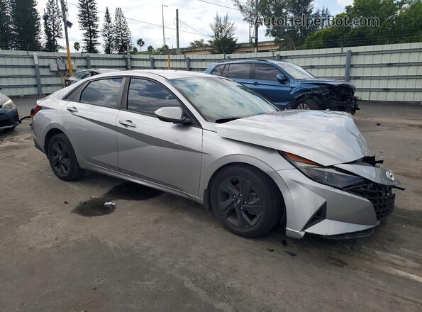 5NPLM4AG2MH038407 2021 HYUNDAI ELANTRA Silver Передня права чверть