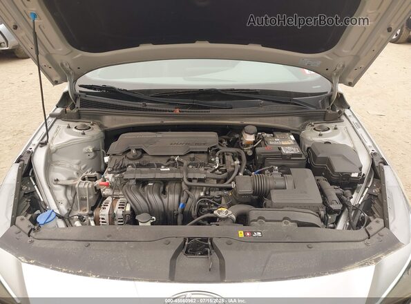 5NPLM4AG2NH072851 2022 HYUNDAI ELANTRA Silver Вид ззаду