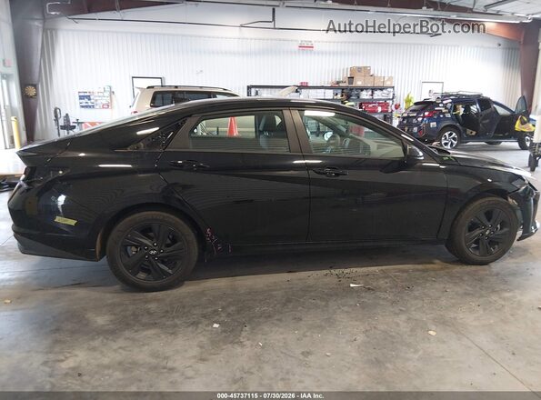5NPLM4AG2PH087935 2023 HYUNDAI ELANTRA Black სალონის 360-გრადუსიანი ხედი