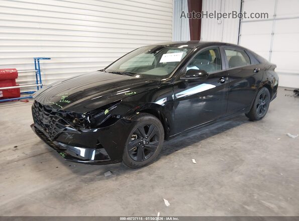 5NPLM4AG2PH087935 2023 HYUNDAI ELANTRA Black წინა მარცხენა ხედი სამი მეოთხედიდან