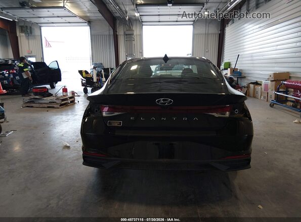 5NPLM4AG2PH087935 2023 HYUNDAI ELANTRA Black 