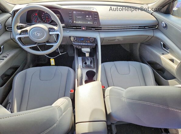 5NPLM4AG2PH112039 2023 HYUNDAI ELANTRA Blue Dashboard view