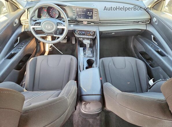 5NPLM4AG3MH001415 2021 HYUNDAI ELANTRA Серый Вид панели приборов