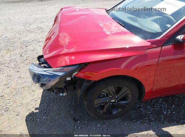 5NPLM4AG3MH044023 2021 HYUNDAI ELANTRA Red 