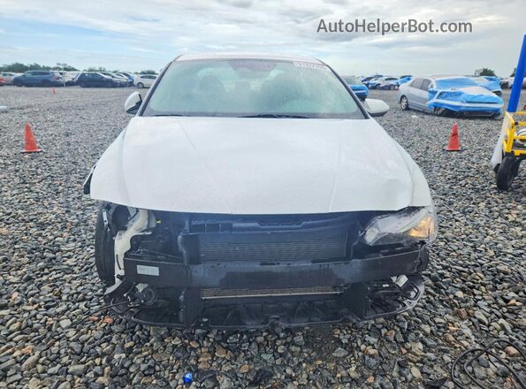 5NPLM4AG3NH053130 2022 HYUNDAI ELANTRA Белый Вид спереди