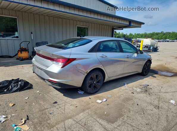 5NPLM4AG3NH082904 2022 HYUNDAI ELANTRA Silver Trasero derecho