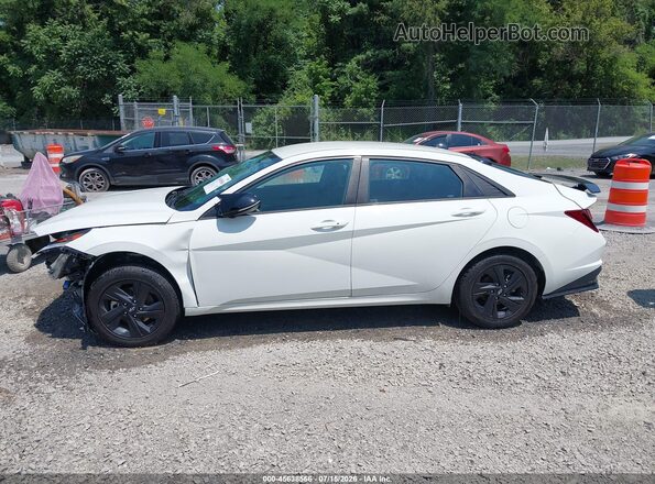 5NPLM4AG4PH112219 2023 HYUNDAI ELANTRA White სალონის 360-გრადუსიანი ხედი