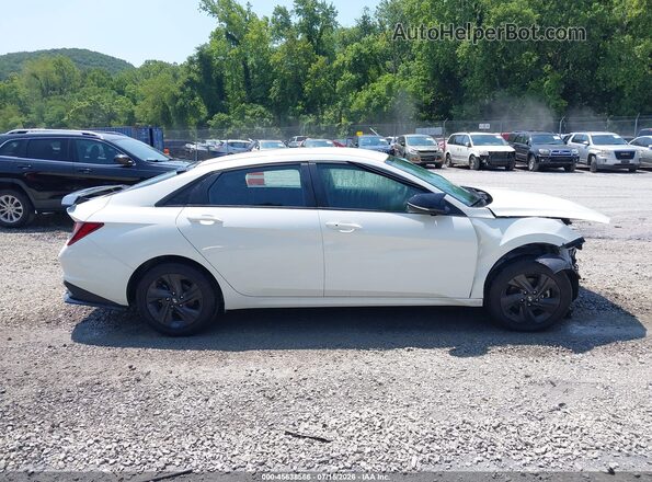 5NPLM4AG4PH112219 2023 HYUNDAI ELANTRA White უკანა სალონის ხედი