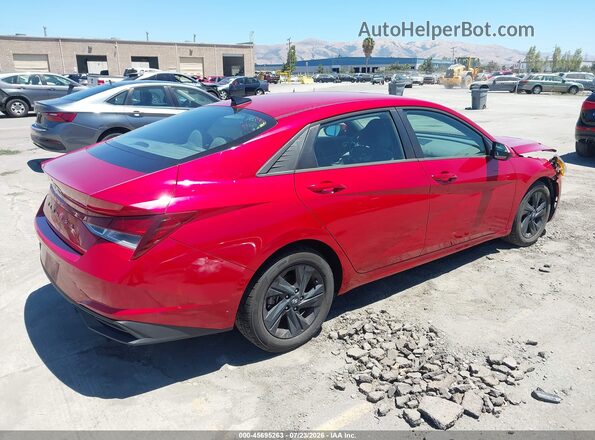 5NPLM4AG5NH057583 2022 HYUNDAI ELANTRA Red Հետևի աջ