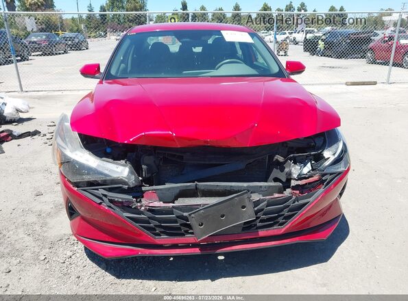 5NPLM4AG5NH057583 2022 HYUNDAI ELANTRA Red Սարքավորումների վահանակի տեսք