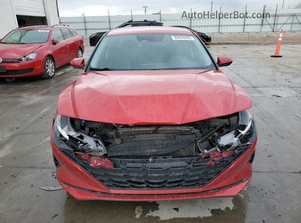 5NPLM4AG5NH064226 2022 HYUNDAI ELANTRA Red Front view
