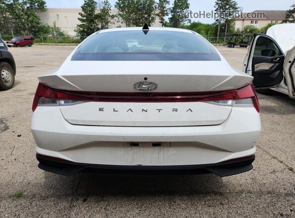 5NPLM4AG5PH103478 2023 HYUNDAI ELANTRA Белый 